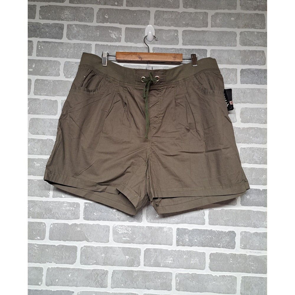 Helium London Womens Green Pleated Pockets Shorts‎ Size 3X NWT